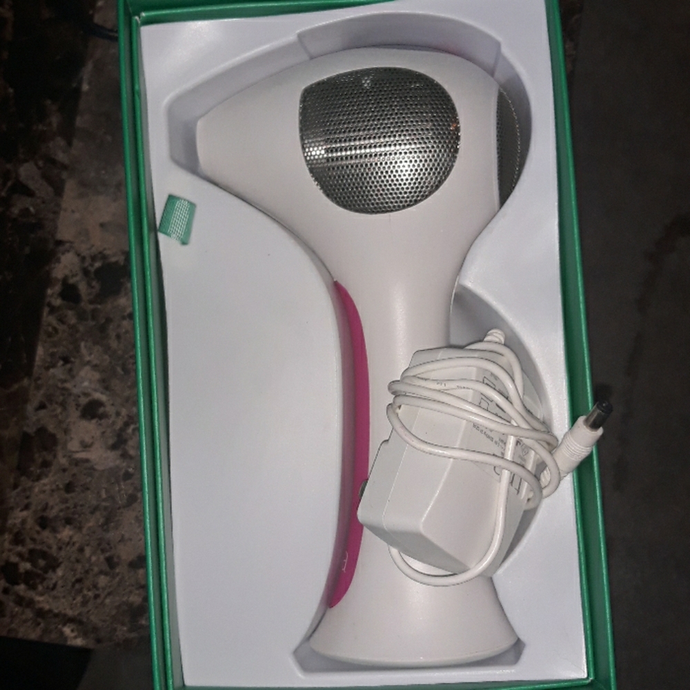 Trial Laser Hair Removal 4x